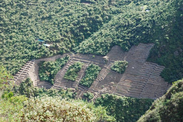 Choque: Les terrasses agricoles (restauration 2008)