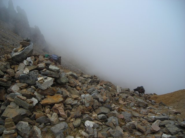 Le col, 4750m