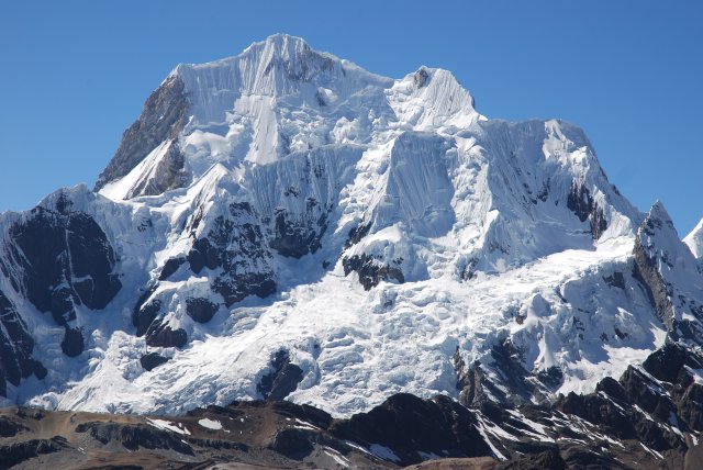 J9: Le Yerupaja
