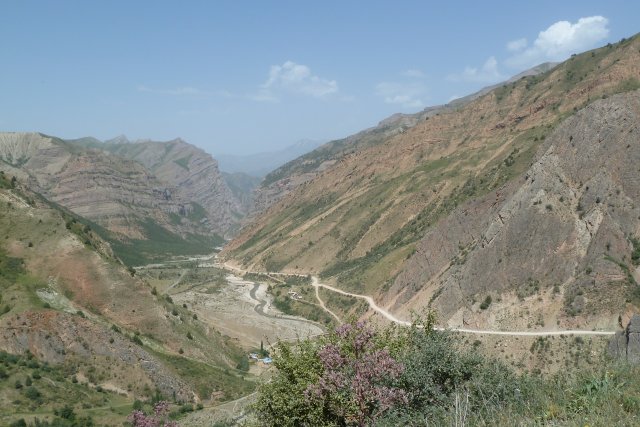 La montée au col de Sagardasht